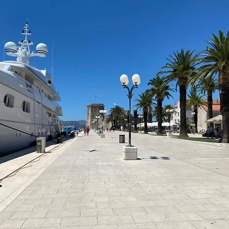 Oliwa Apartment Vinišće